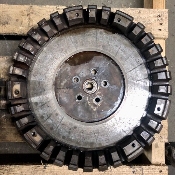 MF 25 30 125 Traktor Schwungrad Perkins 4.108 4.107 Motor