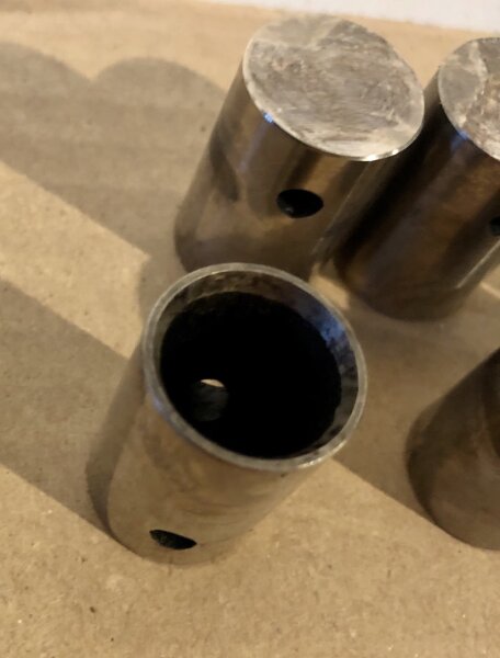 Kubota D750 Motor Stößelbecher